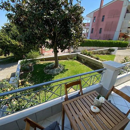 Theashomly Apartment Kastania  Ngoại thất bức ảnh