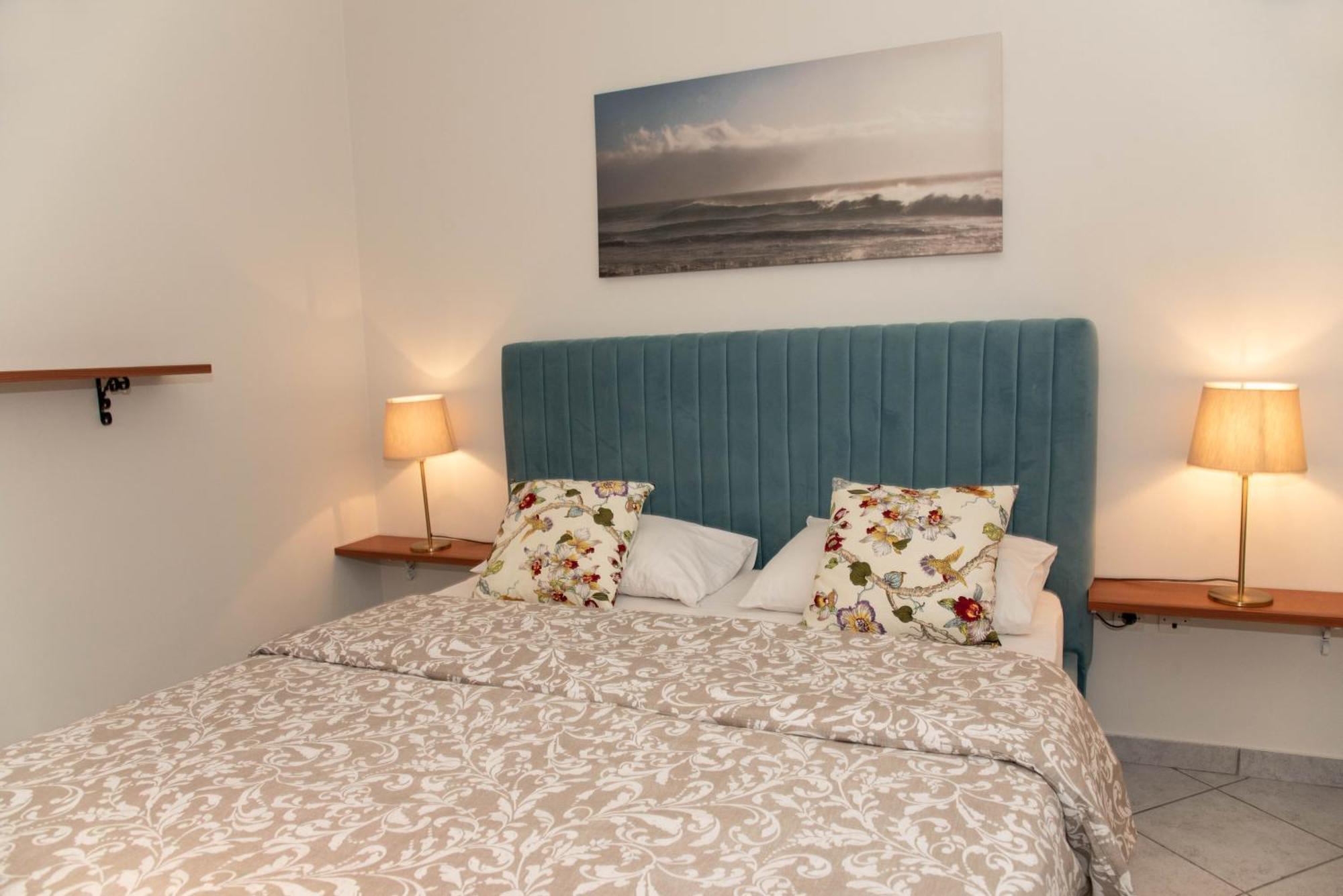 Theashomly Apartment Kastania  Ngoại thất bức ảnh